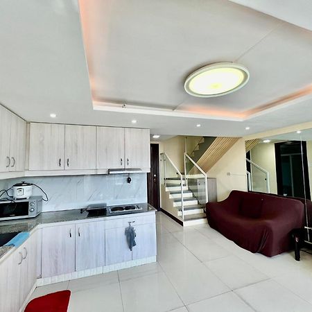 2 Bedroom Condo Unit With City And Mountain View Cebu Екстер'єр фото