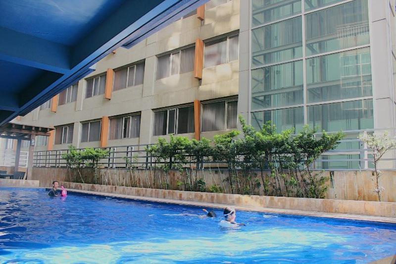 2 Bedroom Condo Unit With City And Mountain View Cebu Екстер'єр фото