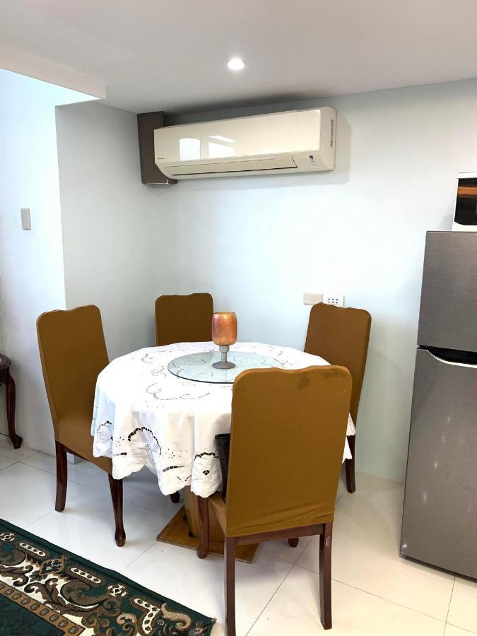 2 Bedroom Condo Unit With City And Mountain View Cebu Екстер'єр фото