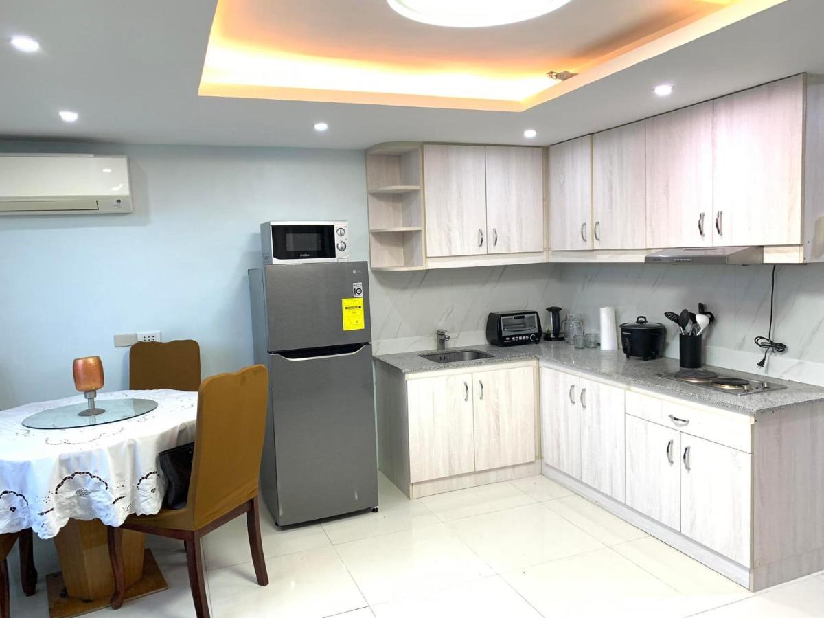 2 Bedroom Condo Unit With City And Mountain View Cebu Екстер'єр фото