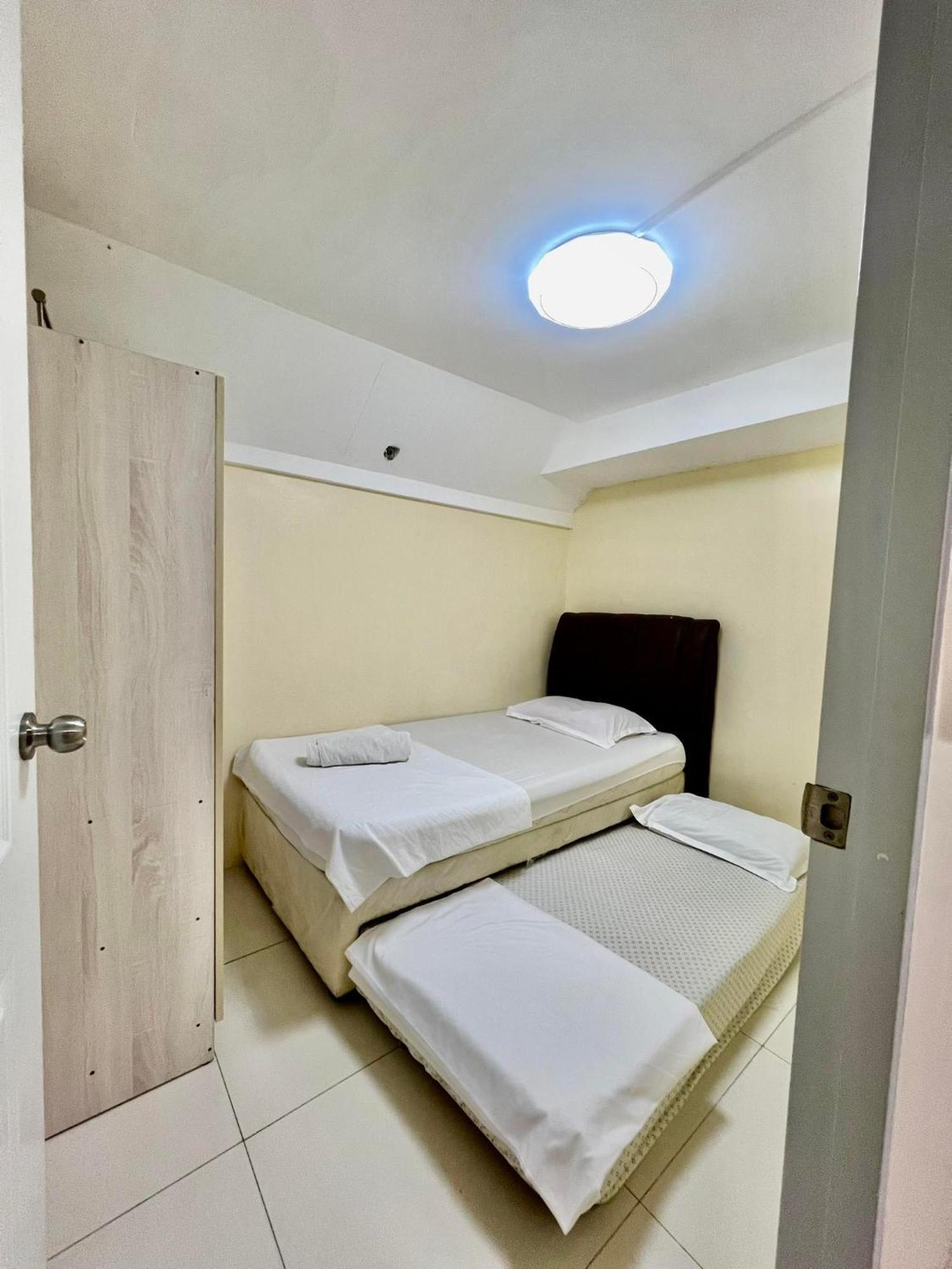2 Bedroom Condo Unit With City And Mountain View Cebu Екстер'єр фото