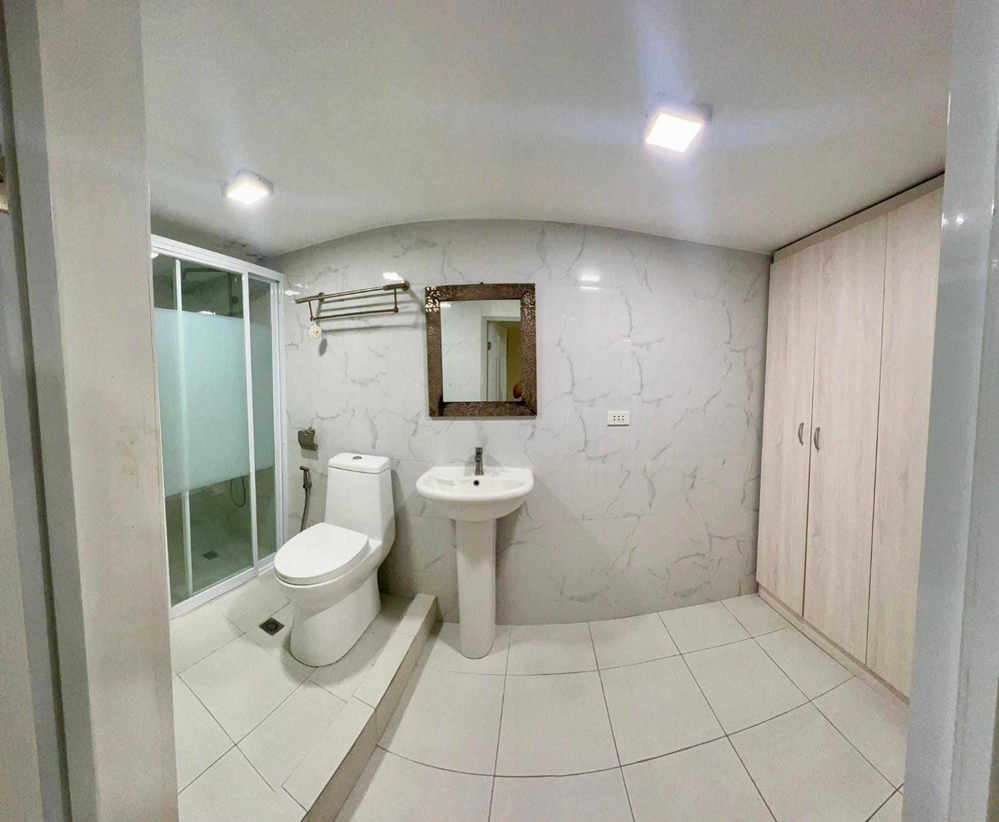 2 Bedroom Condo Unit With City And Mountain View Cebu Екстер'єр фото